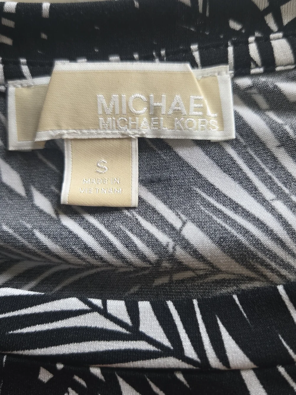 Michael Kors Black and White Palm-Print Long Sleeve Shift Dress